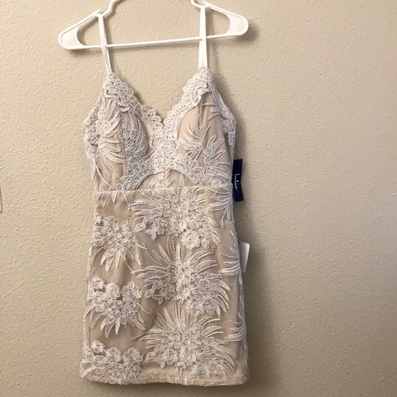 Lulus Dresses & Skirts - New with tags. Lulu dress size Small.